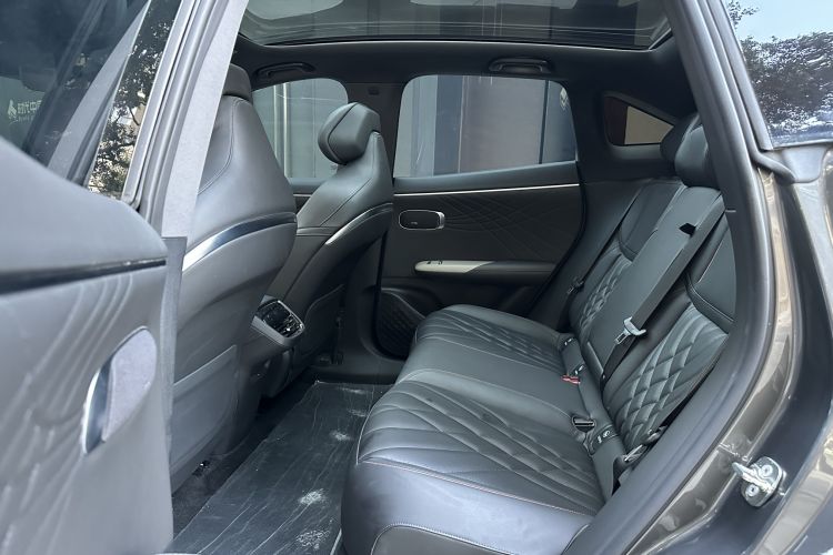 Used Deepal S07 2023 200Max Range-Extended Version Interior 5