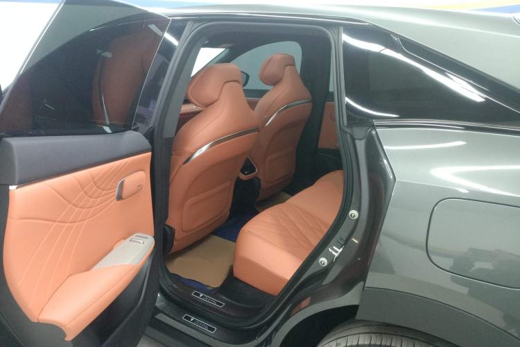 Used Deepal S07 2023 121Max Range-Extended Version Left Rear Seat