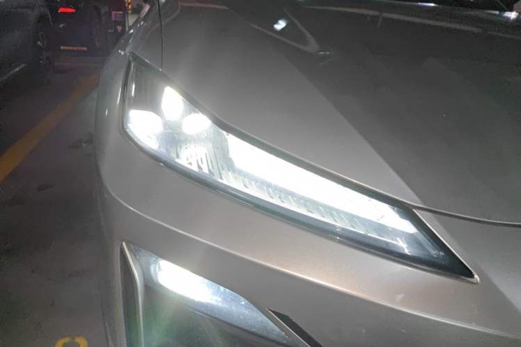 Used Deepal S07 2023 S7i 200Max Extended-Range Model Right Front Headlight