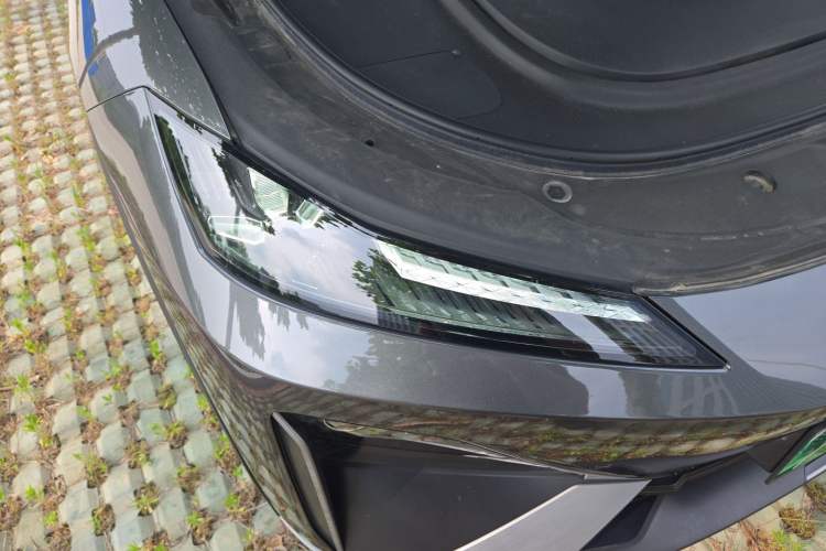 Used Deepal S07 2023 200Max Range-Extended Version Right Front Headlight
