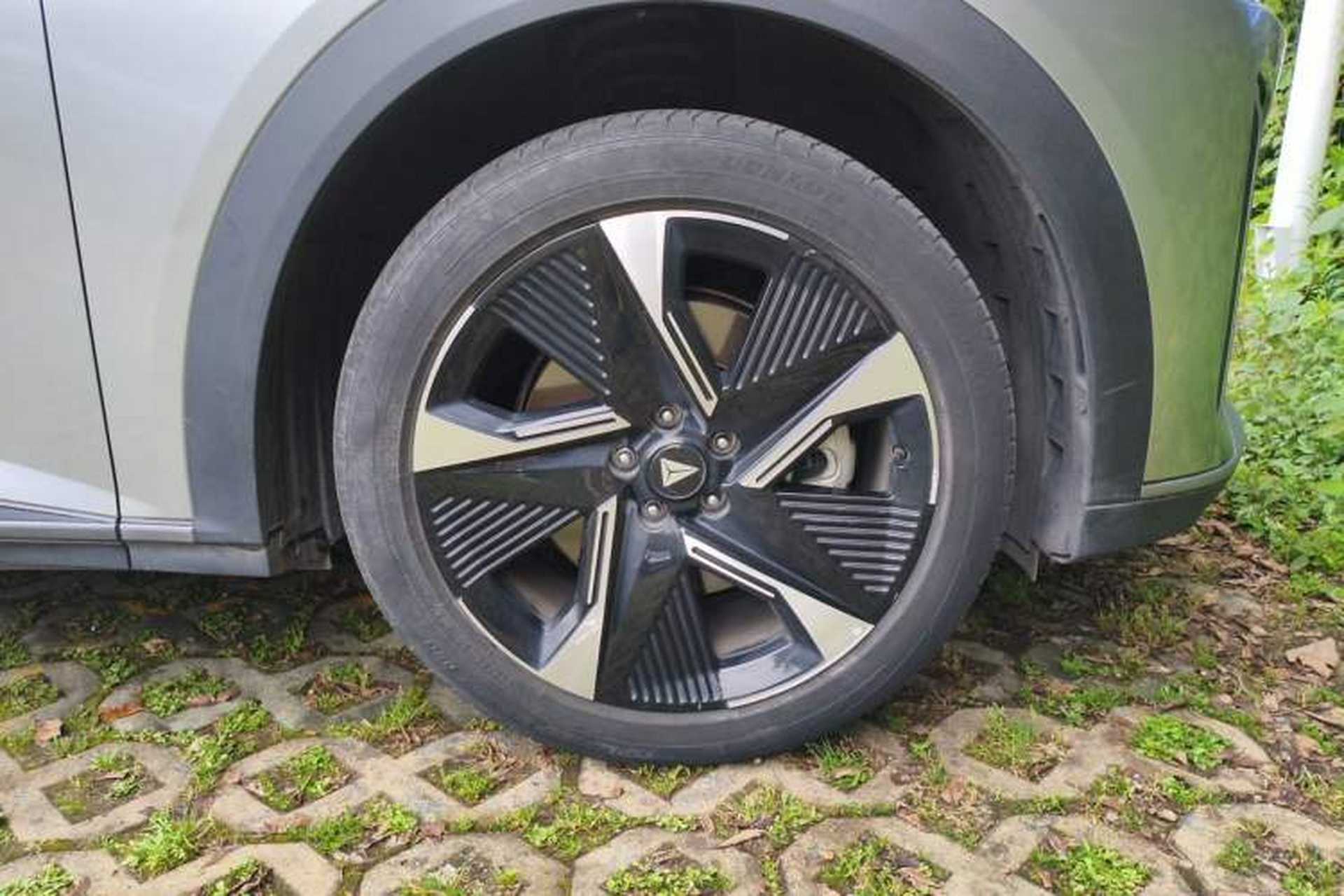 Used Deepal S07 2023 200Max Range-Extended Version Right Front Wheel Hub