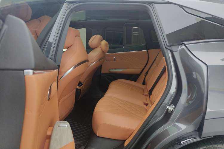Used Deepal S07 2023 200Max Range-Extended Version Right Rear Seat