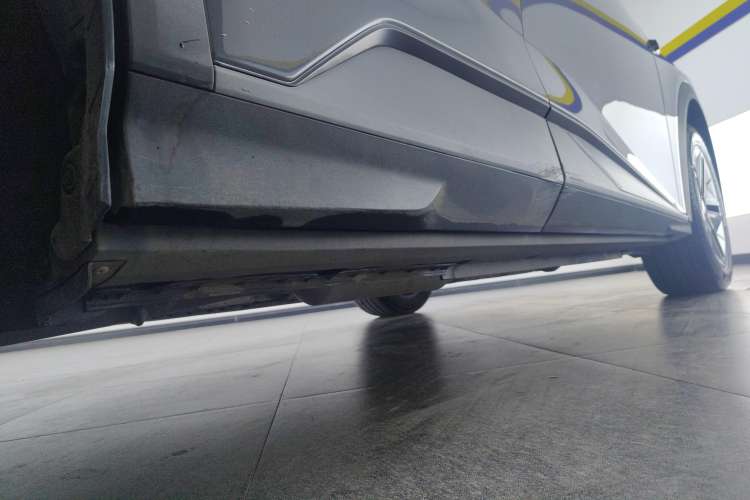 Used Deepal S07 2023 200Max Range-Extended Version Right Side Sill