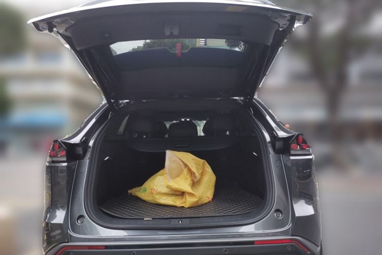 Used Deepal S07 2023 200Max Range-Extended Version Trunk