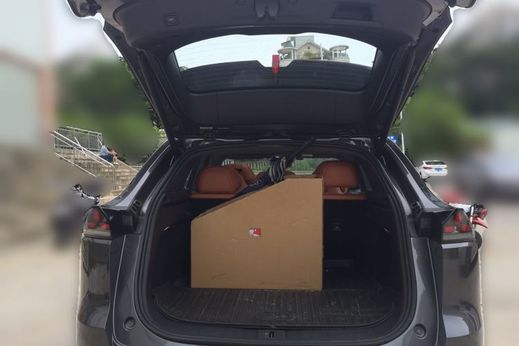 Used Deepal S07 2023 200Max Range-Extended Version Trunk