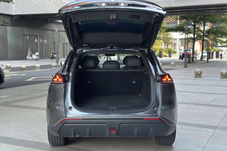 Used Deepal S07 2023 200Max Range-Extended Version Trunk