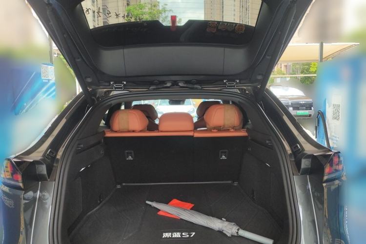 Used Deepal S07 2023 200Max Range-Extended Version Trunk