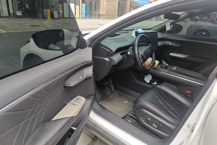 Used Deepal S07 2023 200Max Range-Extended Version Driver Seat