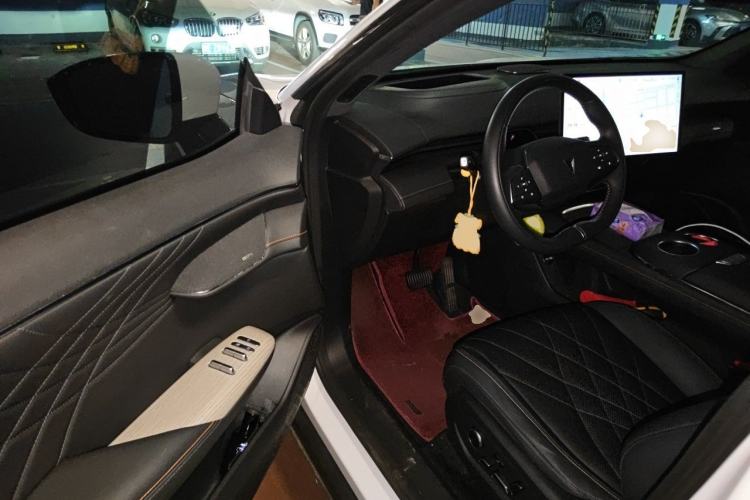 Used Deepal S07 2023 200Max Range-Extended Version Driver Seat