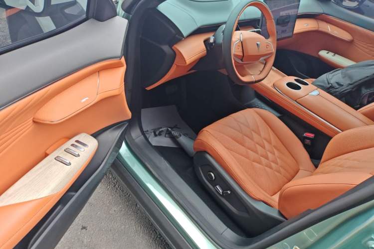 Used Deepal S07 2023 620Max Pure Electric Version Driver Seat