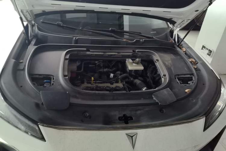 Used Deepal S07 2023 200Max Range-Extended Version Engine Bay