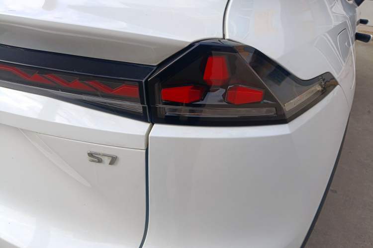 Used Deepal S07 2023 121Max Range-Extended Version Exterior 3