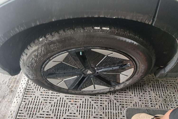 Used Deepal S07 2023 200Max Range-Extended Version Exterior 5
