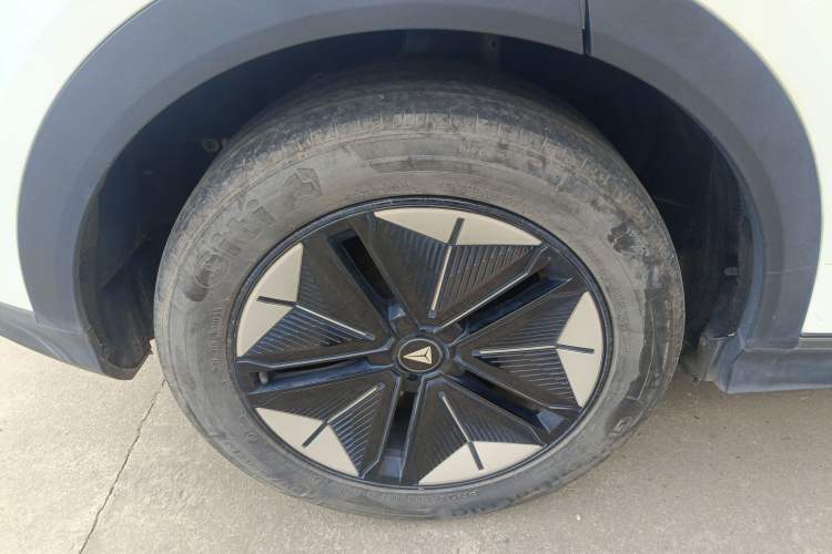 Used Deepal S07 2023 121Max Range-Extended Version Exterior 5