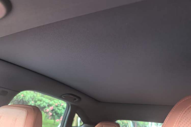 Used Deepal S07 2023 620Max Pure Electric Version Headliner