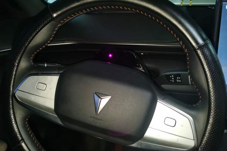 Used Deepal S07 2023 200Max Range-Extended Version Instrument Cluster