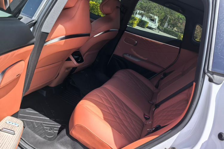 Used Deepal S07 2023 200Max Range-Extended Version Interior 2