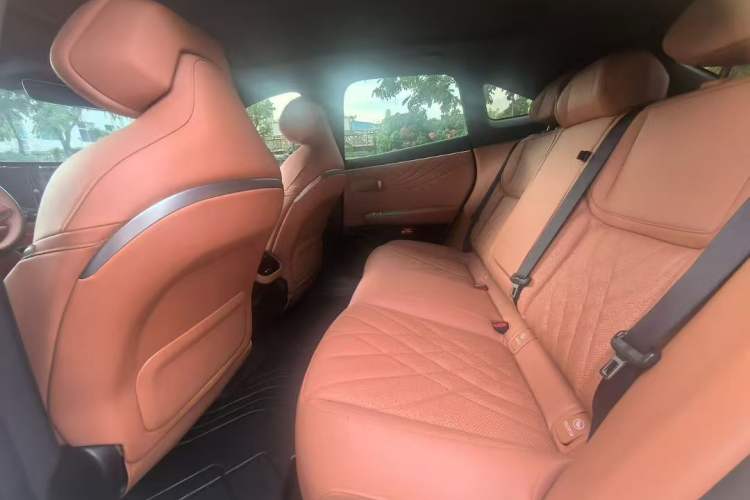Used Deepal S07 2023 620Max Pure Electric Version Interior 3