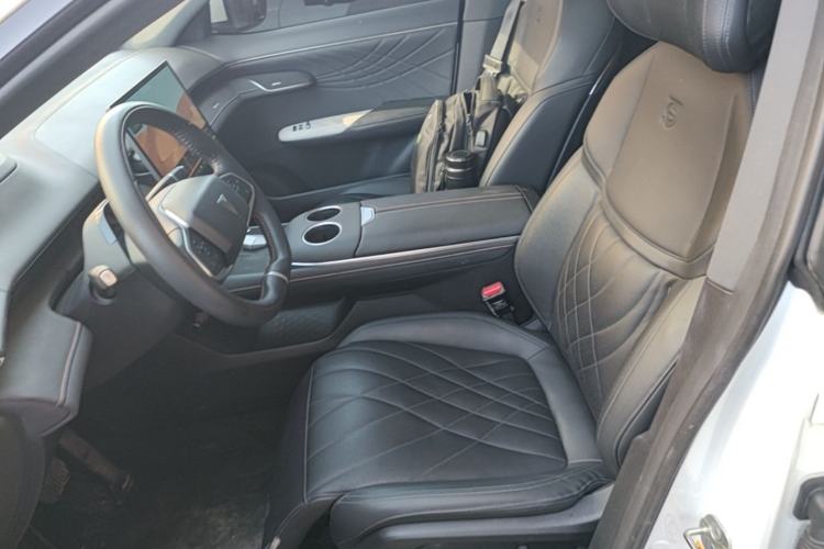 Used Deepal S07 2023 620Max Pure Electric Version Left Front Seat