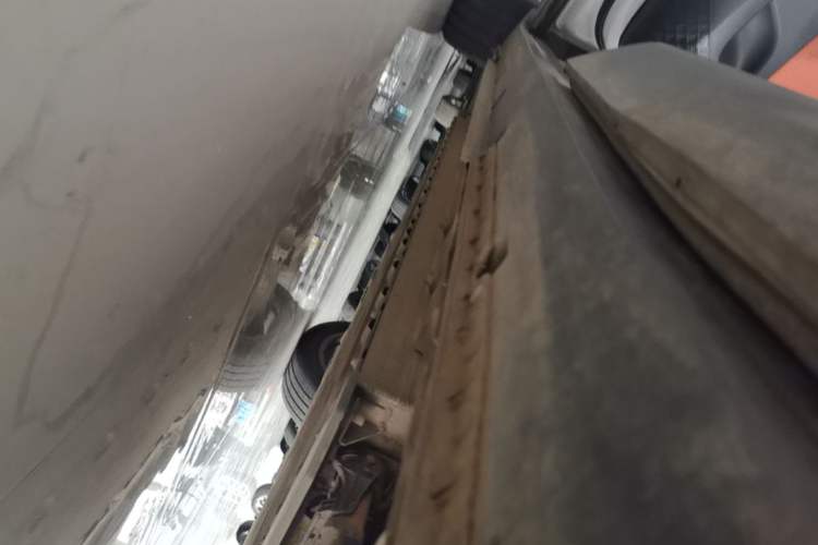Used Deepal S07 2023 200Max Range-Extended Version Left Side Sill