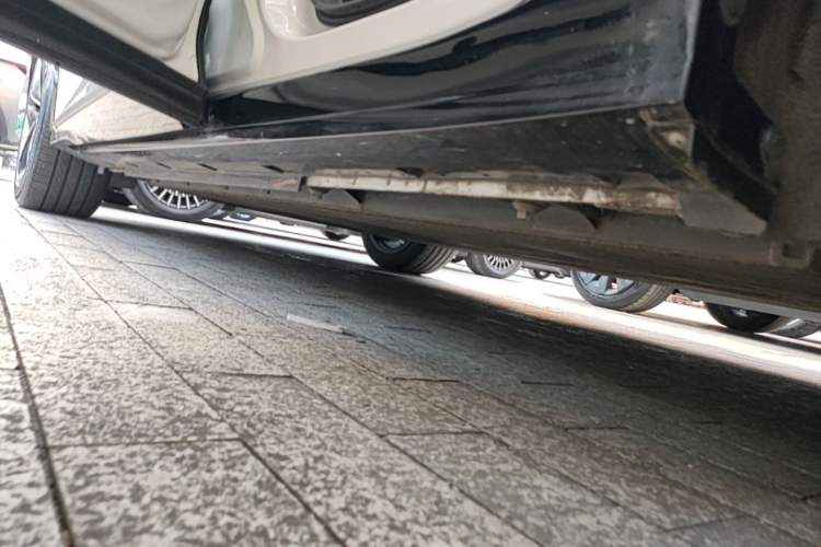 Used Deepal S07 2023 620Max Pure Electric Version Left Side Sill