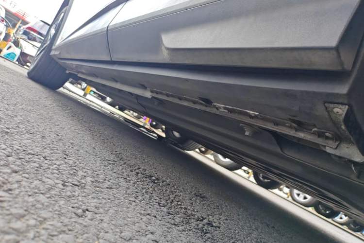 Used Deepal S07 2023 620Max Pure Electric Version Left Side Sill