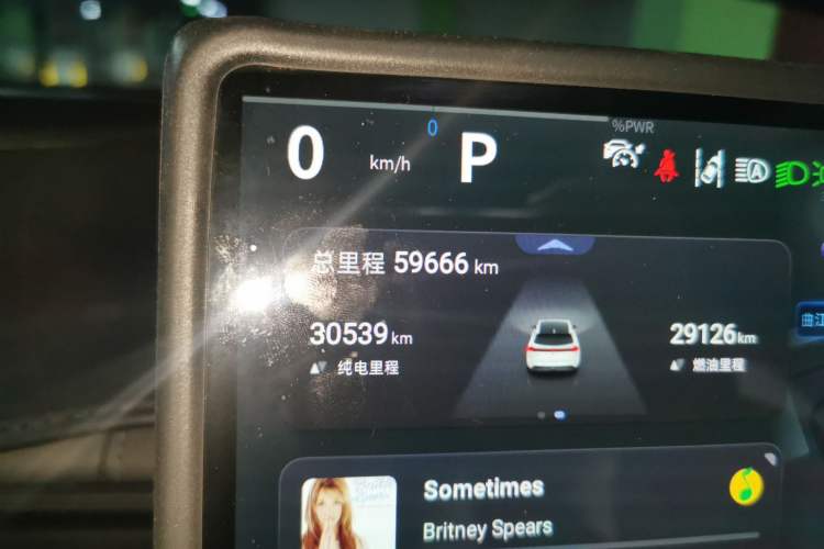 Used Deepal S07 2023 200Max Range-Extended Version Odometer Close Up