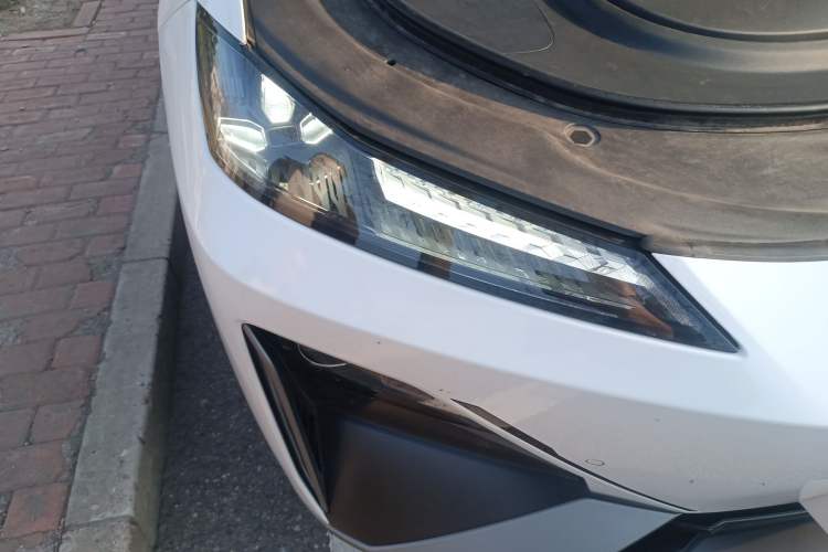 Used Deepal S07 2023 200Max Range-Extended Version Right Front Headlight