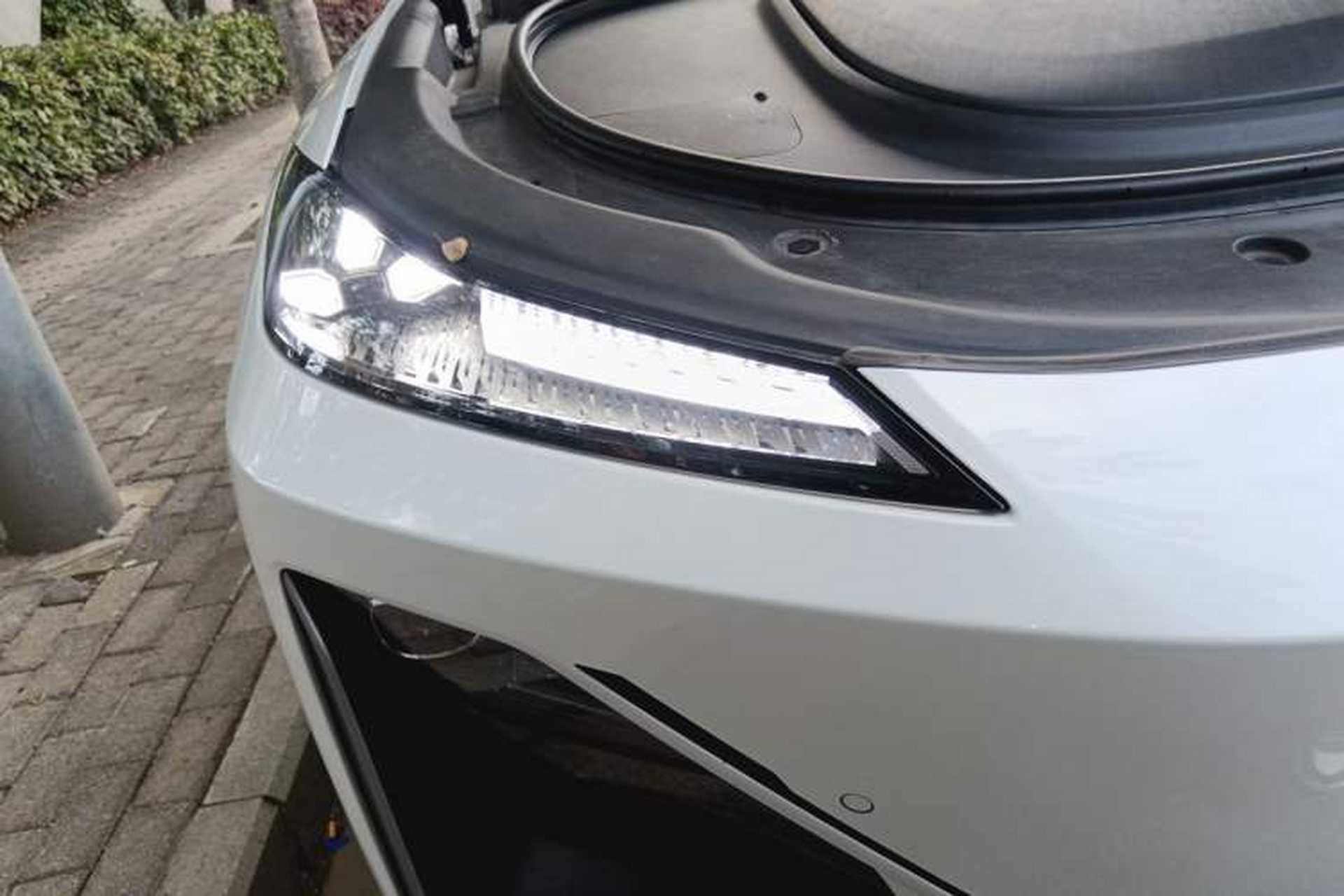 Used Deepal S07 2023 200Max Range-Extended Version Right Front Headlight