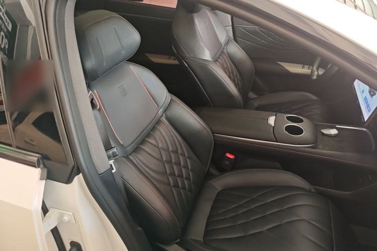 Used Deepal S07 2023 200Max Range-Extended Version Right Front Seat