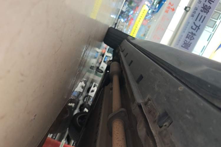 Used Deepal S07 2023 121Max Range-Extended Version Right Side Sill