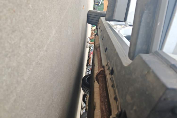 Used Deepal S07 2023 200Max Range-Extended Version Right Side Sill