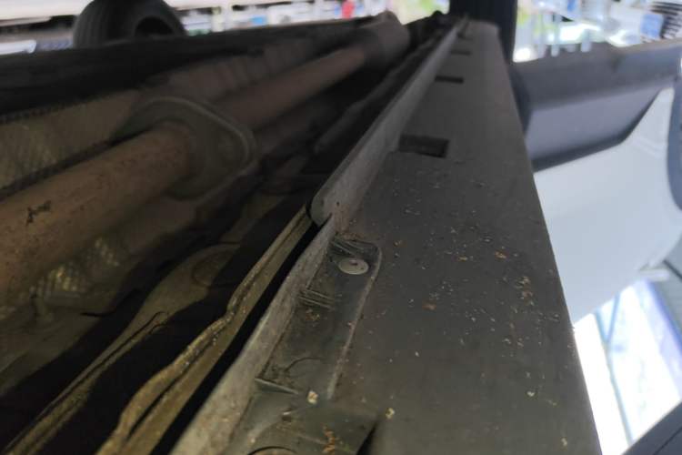 Used Deepal S07 2023 200Max Range-Extended Version Right Side Sill