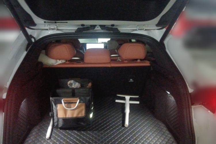 Used Deepal S07 2023 200Max Range-Extended Version Trunk