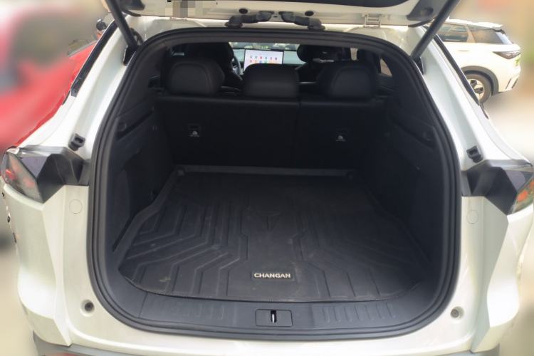 Used Deepal S07 2023 520Max Pure Electric Version Trunk