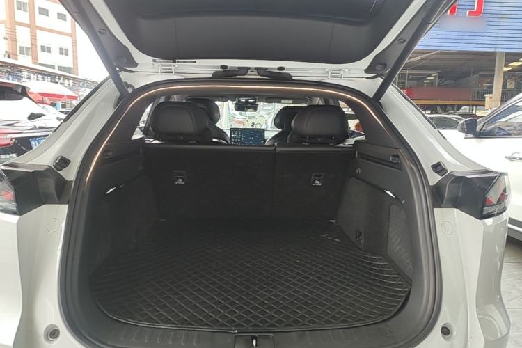Used Deepal S07 2023 520Max Pure Electric Version Trunk