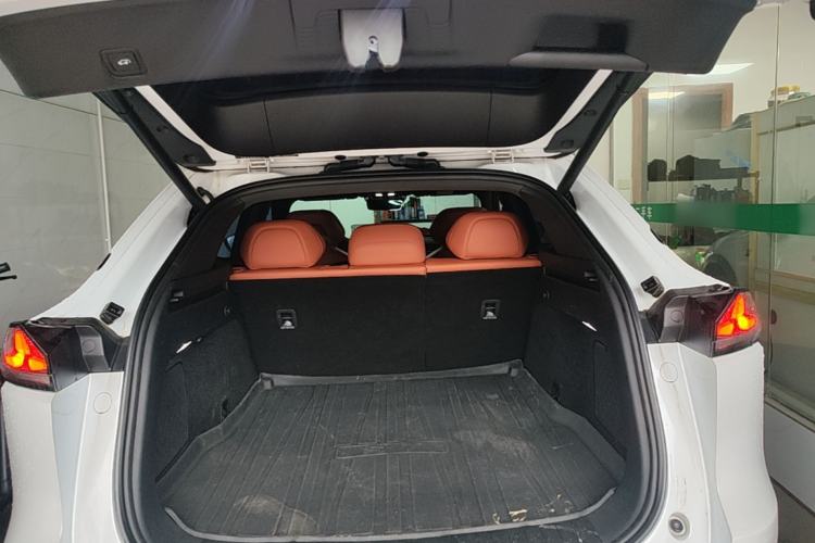 Used Deepal S07 2023 200Max Range-Extended Version Trunk