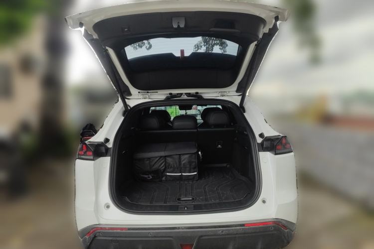 Used Deepal S07 2023 200Max Range-Extended Version Trunk