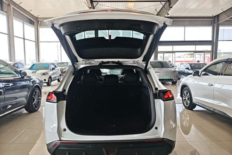 Used Deepal S07 2023 200Max Range-Extended Version Trunk