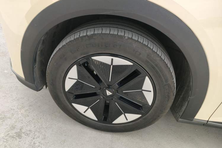 Used Deepal S07 2023 S7i 620Max All-Electric Version Exterior 4