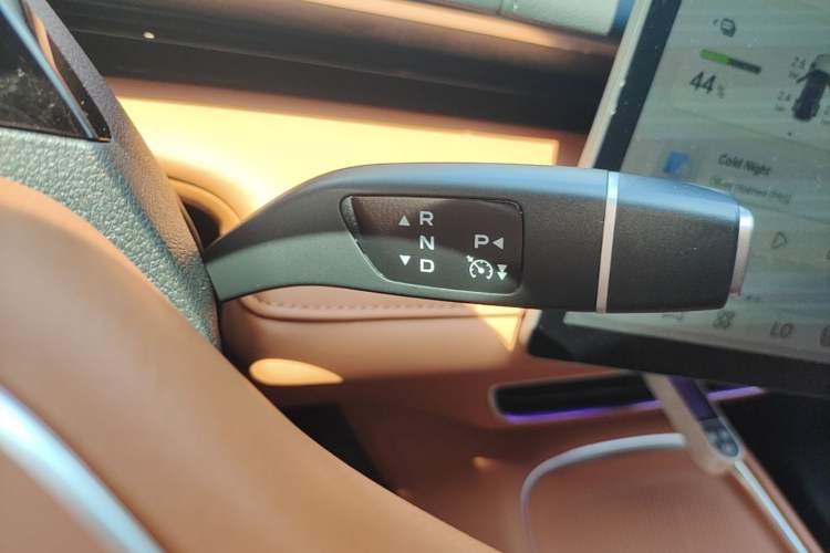 Used Deepal S07 2023 620Max Pure Electric Version Gear Lever