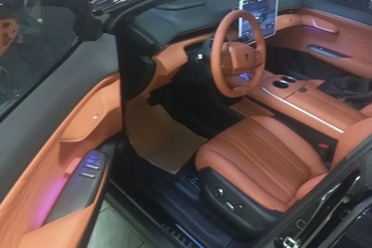 Used Deepal S07 2024 215Max Qiankun Intelligent Driving ADS SE Range-Extended Version Driver Seat