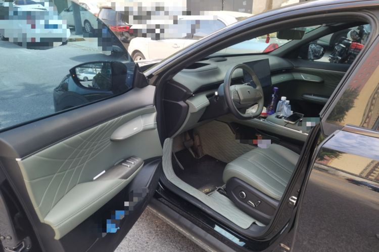 Used Deepal S07 2024 215Max Range-Extended Version Driver Seat