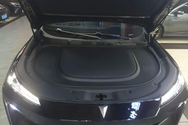 Used Deepal S07 2024 215Max Qiankun Intelligent Driving ADS SE Range-Extended Version Engine Bay