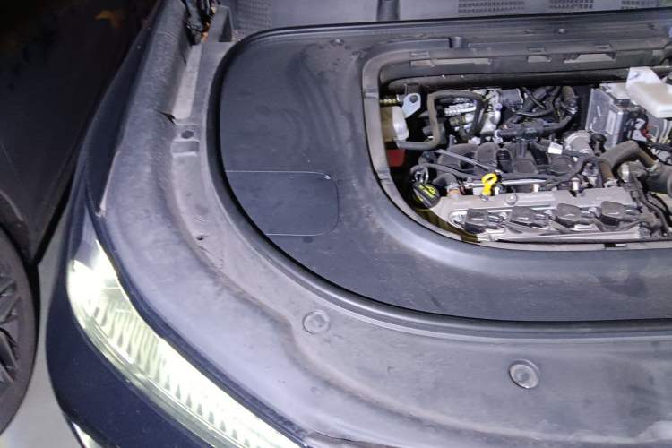 Used Deepal S07 2024 285Max Qiankun Intelligent Driving ADS SE Range-Extended Version Engine Bay Right