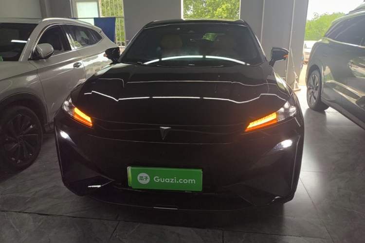 Used Deepal S07 2024 215Max Range-Extended Version Front
