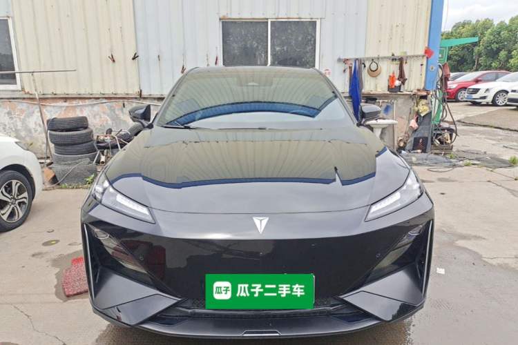 Used Deepal S07 2024 215Max Range-Extended Version Front