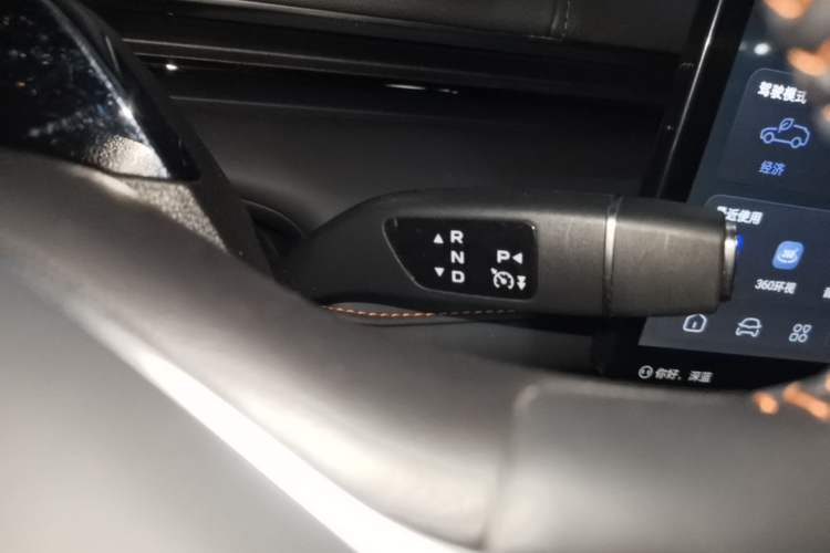 Used Deepal S07 2024 121Max Glory Edition Gear Lever