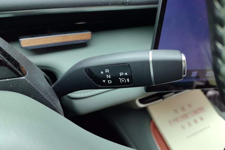 Used Deepal S07 2024 285Max Range-Extended Version Gear Lever