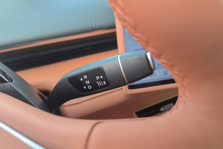 Used Deepal S07 2024 520Max Qiankun Intelligent Driving ADS SE Pure Electric Version Gear Lever
